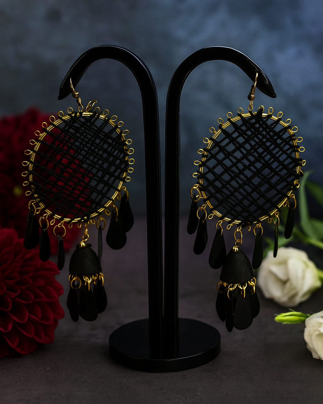 Black Wired Earring | Lightweight Statement Piece