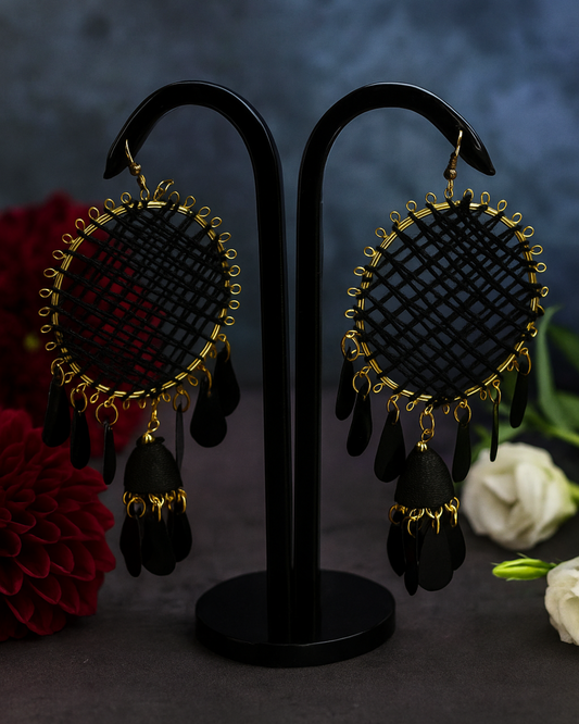 Black Wired Earring | Lightweight Statement Piece